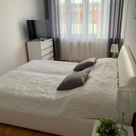 Halina Apartment